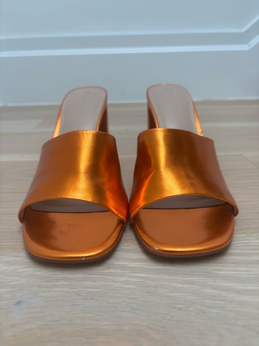 The Drop Metallic Open-Toe Block Heel Mule in Fire Orange - Picture 4 of 9
